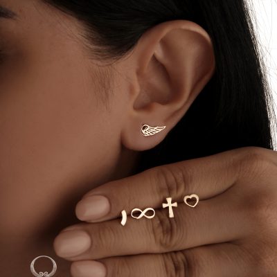 گوشواره طلا 18 عیار میخی طرح بال فرشته