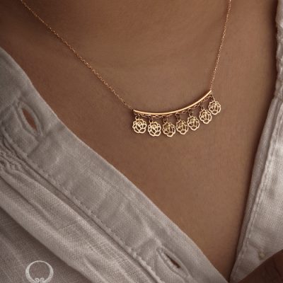 گردنبند طلا 18 عیار شرابه ای طرح رز